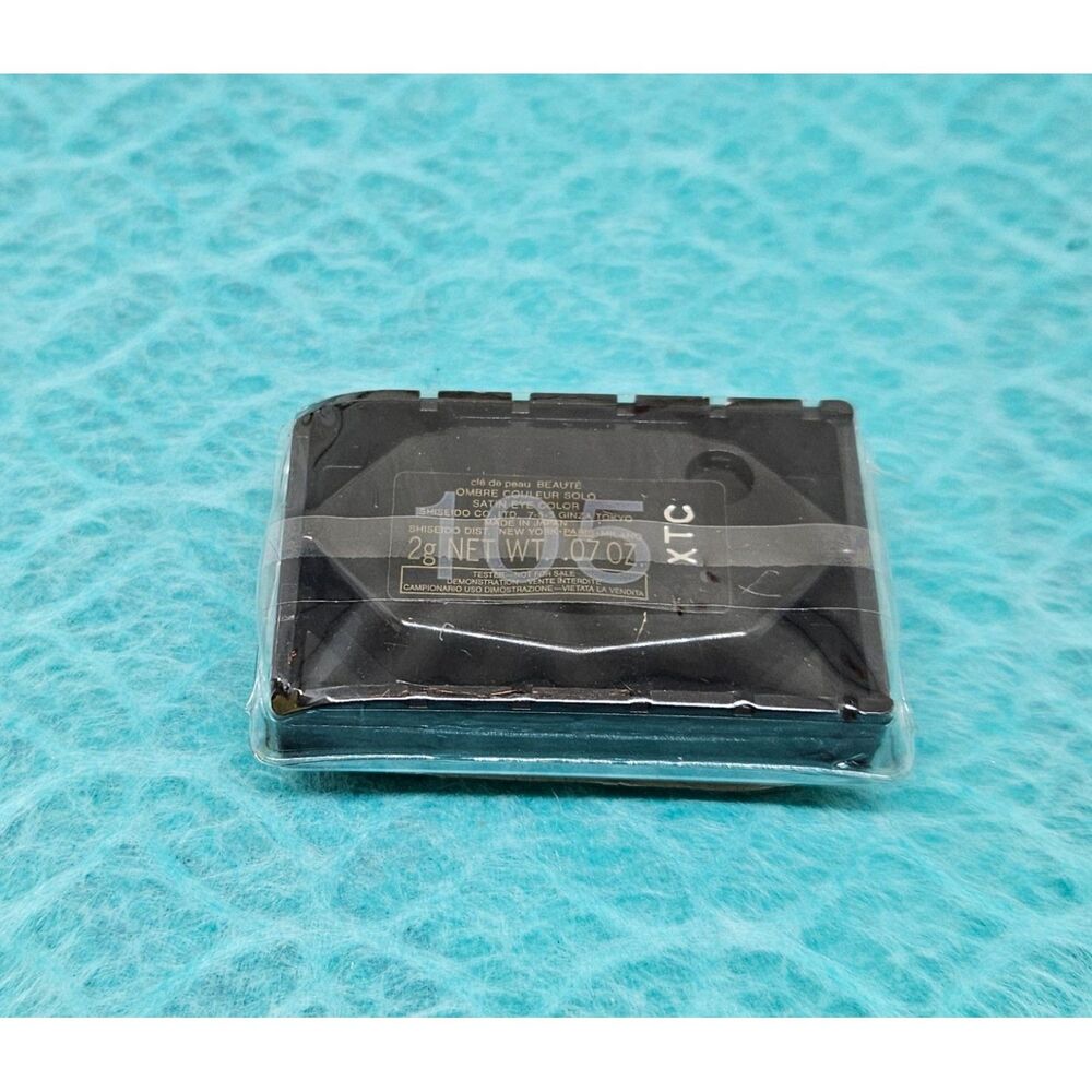 CLE DE PEAU BEAUTE SOLO SATIN EYE COLOR (105) 0.07 oz. 2g. REFILL ONLY - Picture 3 of 4